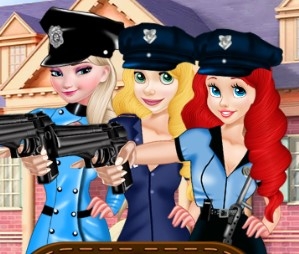 Игра День Полицейского Игра День Полицейского / Princesses Police Day